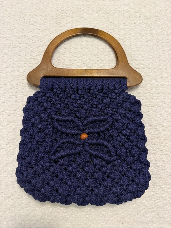 Vintage Handbags - Vintage Handmade Macrame Handbag Brown Wood Handles Blue Purse